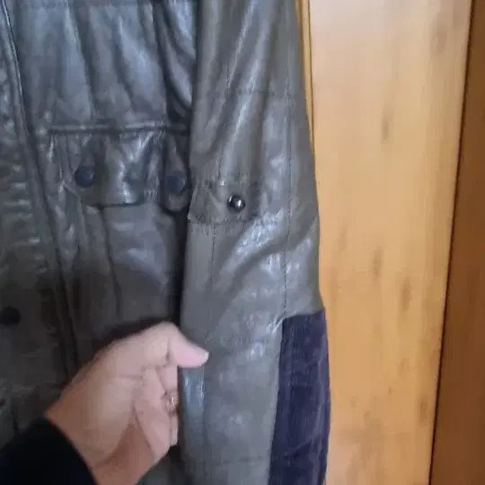 [BUNJANG] Series Quilted Lambskin Jacket / 시리즈 퀼팅패딩 양가죽 카키색 100-105