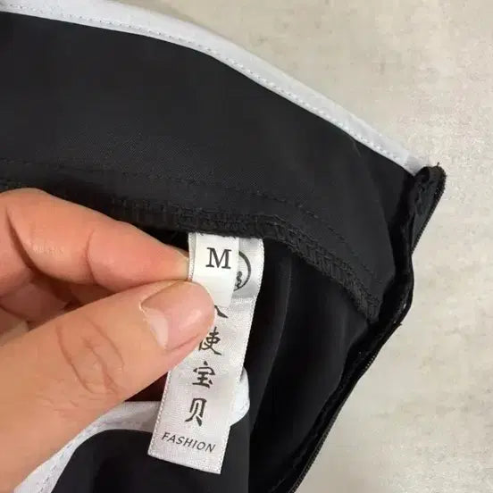[BUNJANG] Black Wide Leg Pants with Split Hem - Size M / 5/26까지 블랙 밑트임 줄포인트 와이드 팬츠 M