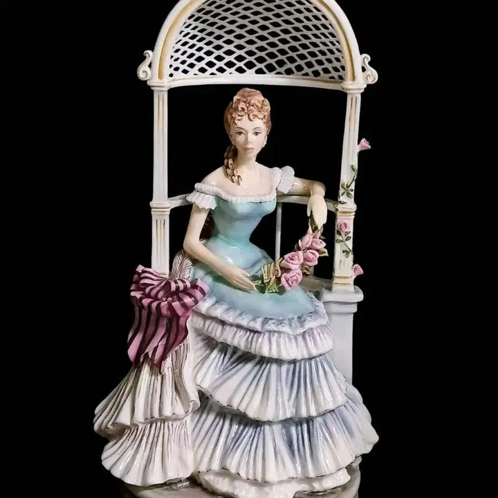 [BUNJANG] Royal Worcester Rebecca Figurine / 영국 로얄우스터 피겨린
