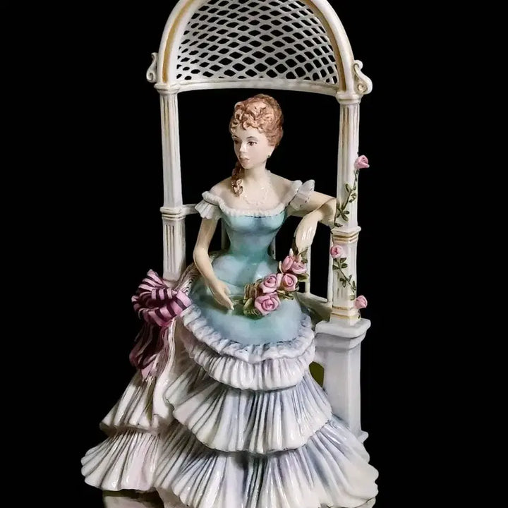 [BUNJANG] Royal Worcester Rebecca Figurine / 영국 로얄우스터 피겨린
