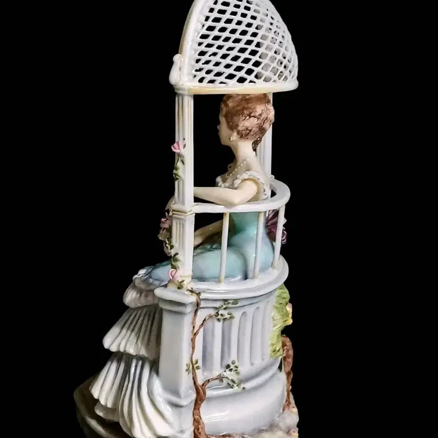 [BUNJANG] Royal Worcester Rebecca Figurine / 영국 로얄우스터 피겨린