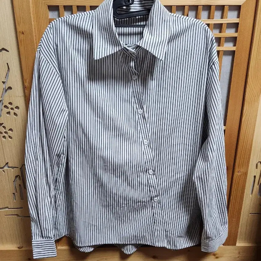 [BUNJANG] Casual Long Sleeve Shirt / 여성 간절기 캐주얼 긴팔셔츠