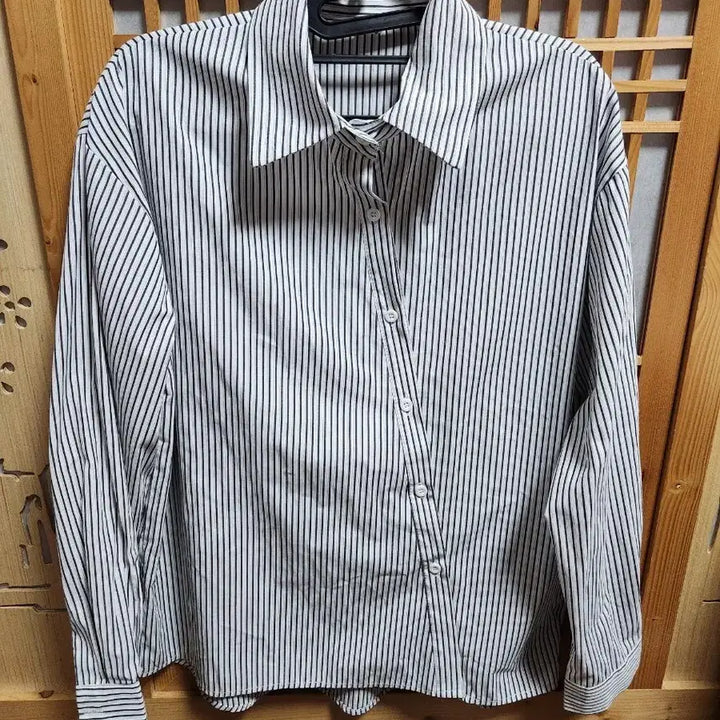 [BUNJANG] Casual Long Sleeve Shirt / 여성 간절기 캐주얼 긴팔셔츠