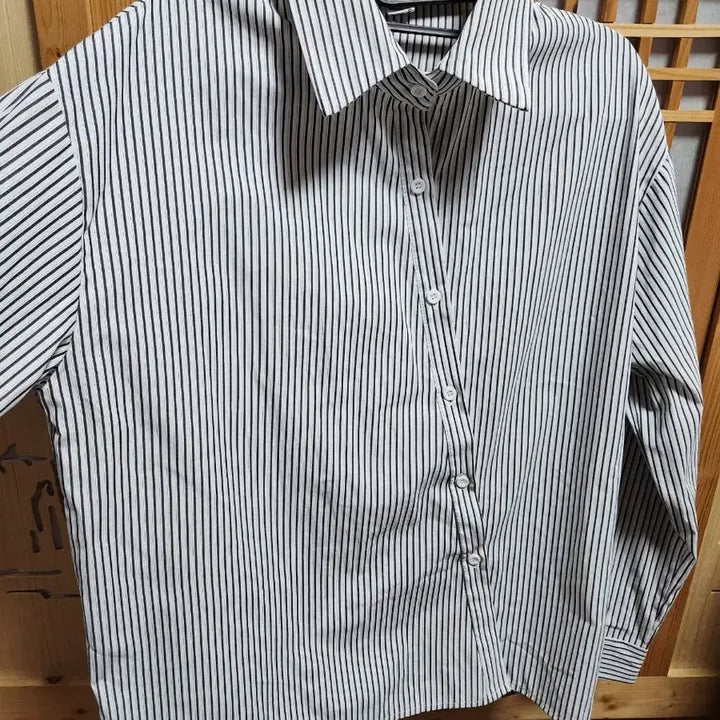 [BUNJANG] Casual Long Sleeve Shirt / 여성 간절기 캐주얼 긴팔셔츠