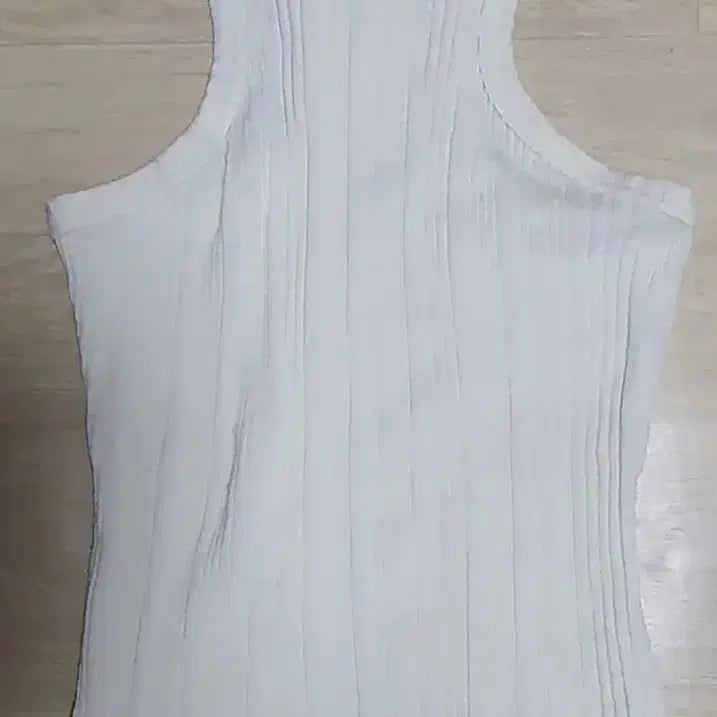 [BUNJANG] RECTO Sleeveless Top / 렉토 슬리브리스 화이트