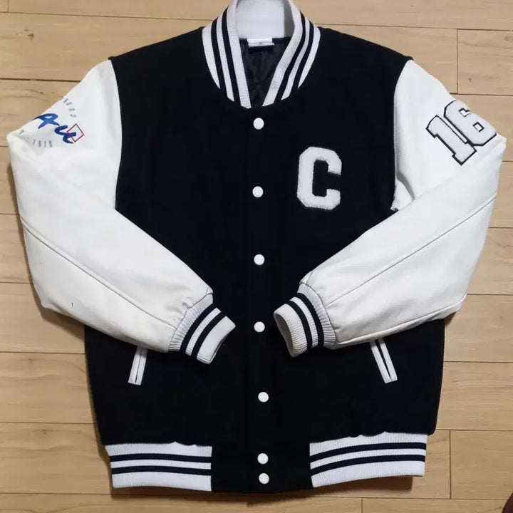 [BUNJANG] Chung-Ang University Varsity Jacket Size 90 / 중앙대 과잠 90사이즈