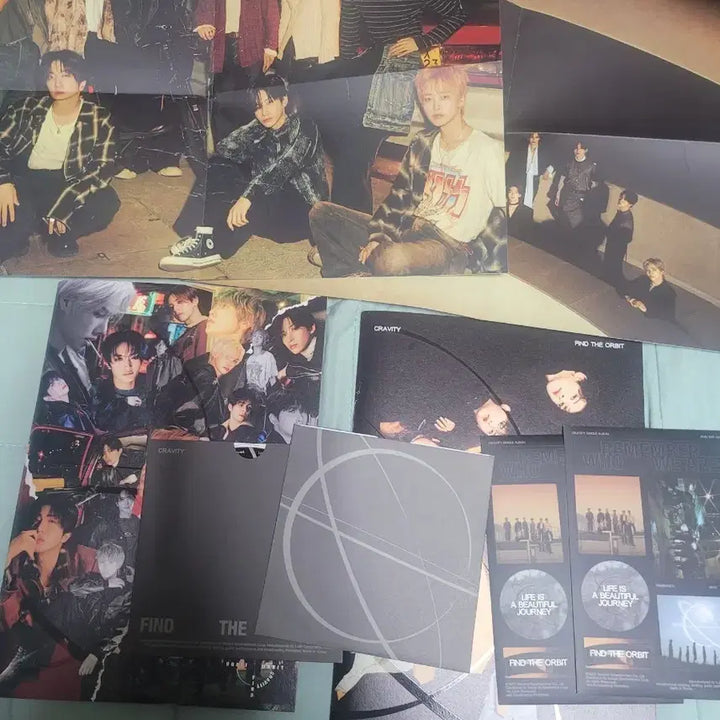 [BUNJANG] CRAVITY Find The Orbit Album &amp; Photocard Bundle Set / 크래비티 Find The Orbit 앨범&amp;포카 일괄