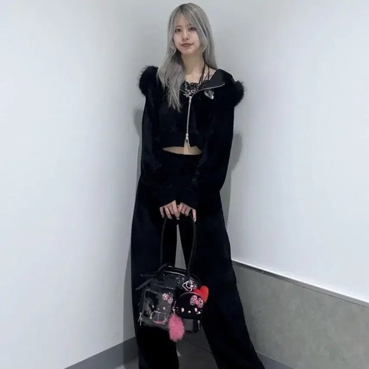 [BUNJANG] WEGO Kitty Velvet Training Set / 키티 벨벳 트레이닝복 세트 (WEGO 일본 정품 새상품)