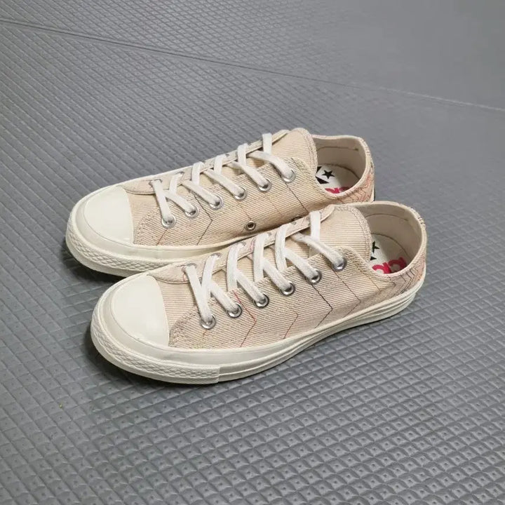 [BUNJANG] Converse Chuck 70s Light Bisque Low Sneakers (235) / 컨버스 척테일러 70s 라이트비스크 로우 멀티(235)