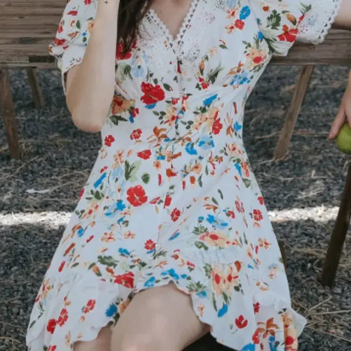 [BUNJANG] Dundrop Flower V-Neck Puff Dress / 새상품던드롭 fancy flower v neck puff dress, s