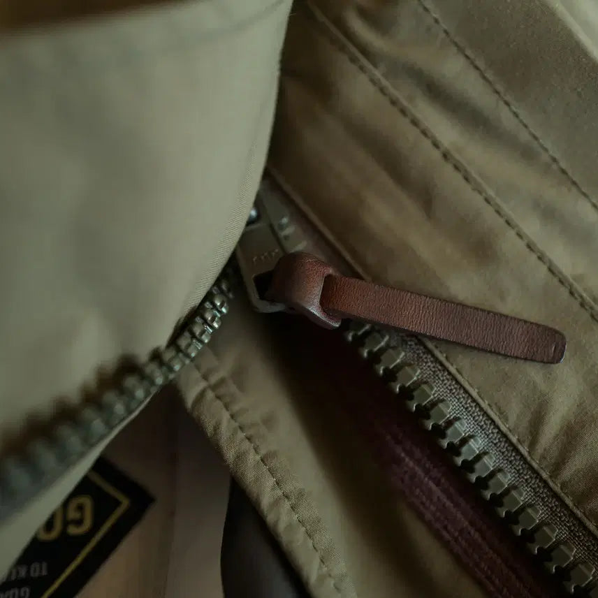 [BUNJANG] Visvim Gore-Tex Hooded Parka Coat / 비즈빔(visvim) 고어텍스 후드 파카 코트 (1사이즈)