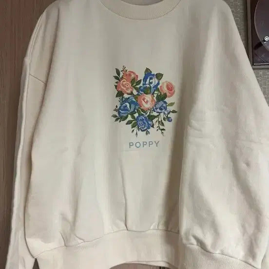 [BUNJANG] Rose Print Sweatshirt / 새상품 장미프린팅 맨투맨