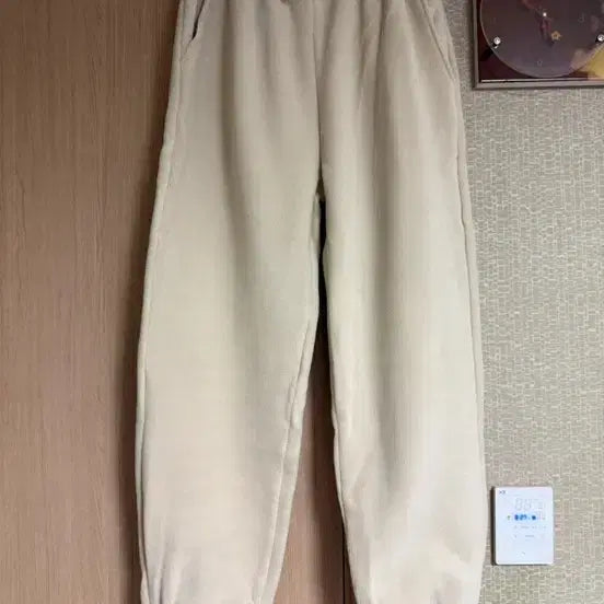 [BUNJANG] Fleece Jogger Pants (Ivory) / 새상품 후리스 조거바지