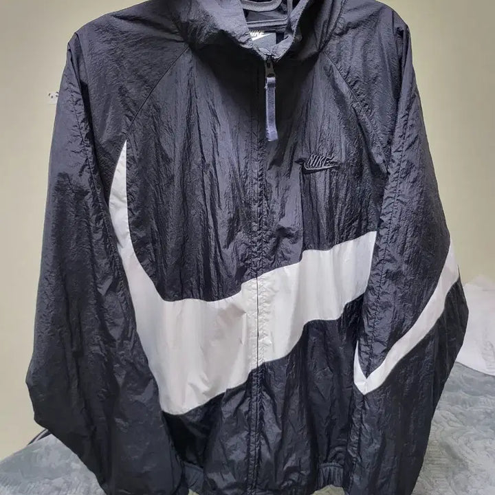 [SOLD OUT] 나이키 빅스우시 우븐 자켓 블랙 L