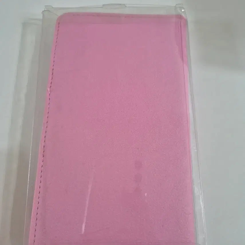 [BUNJANG] Pink Character Passport Case / 분홍색 캐릭터 여권케이스 새상품