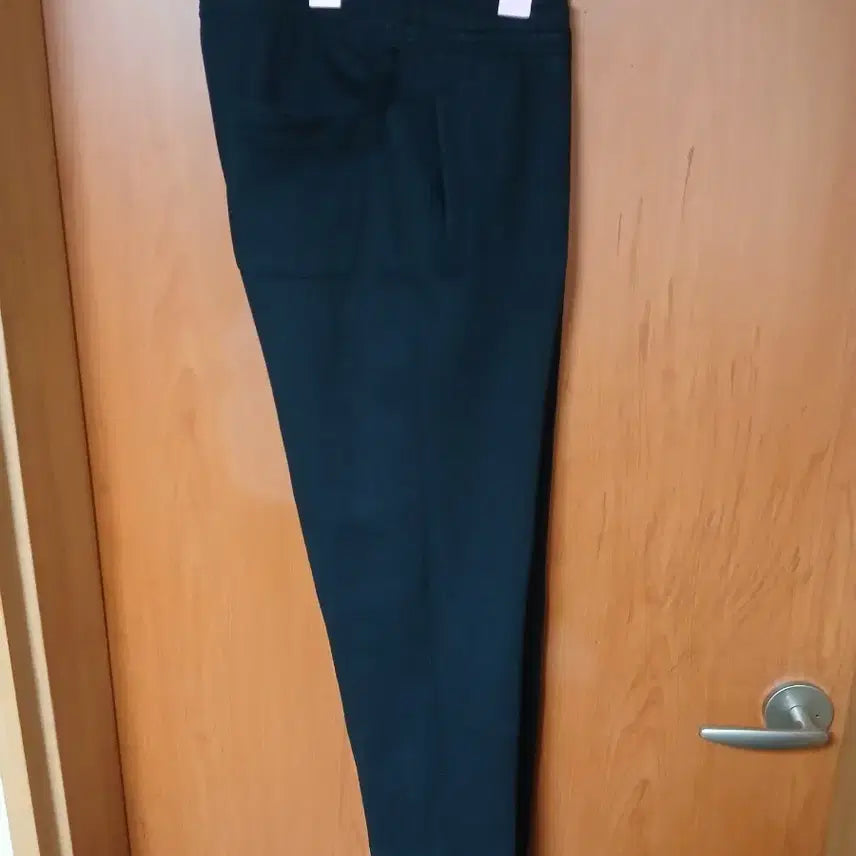 [BUNJANG] Black Training Pants / 검정색 트레이닝 바지