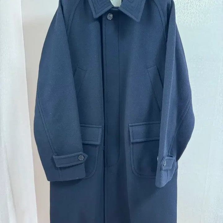 [BUNJANG] Another Office Voyager Balmacaan Coat Dark Navy 2 / 어나더오피스 보이저 발마칸 코트 다크 네이비 2
