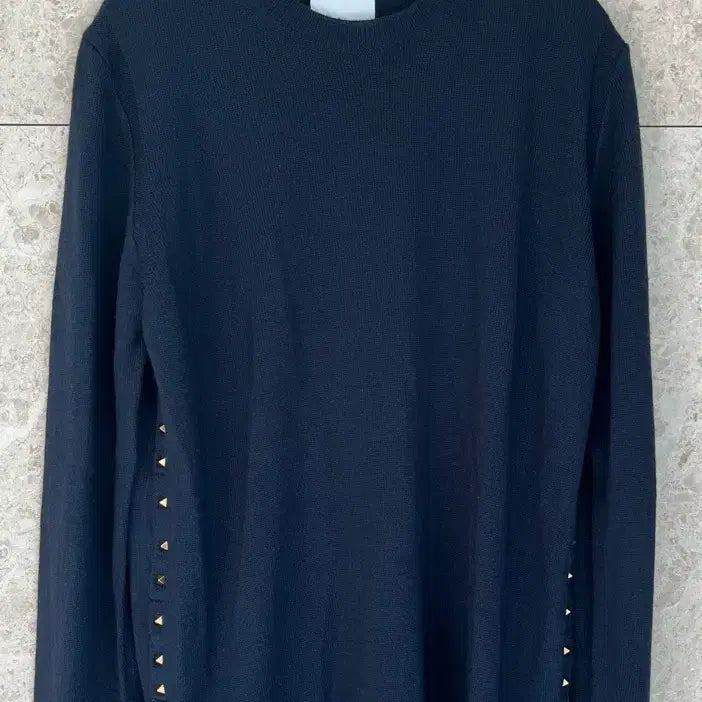 [BUNJANG] Valentino Navy Studded Knit Sweater / 발렌티노 네이비 스터드 장식 니트 L 정품