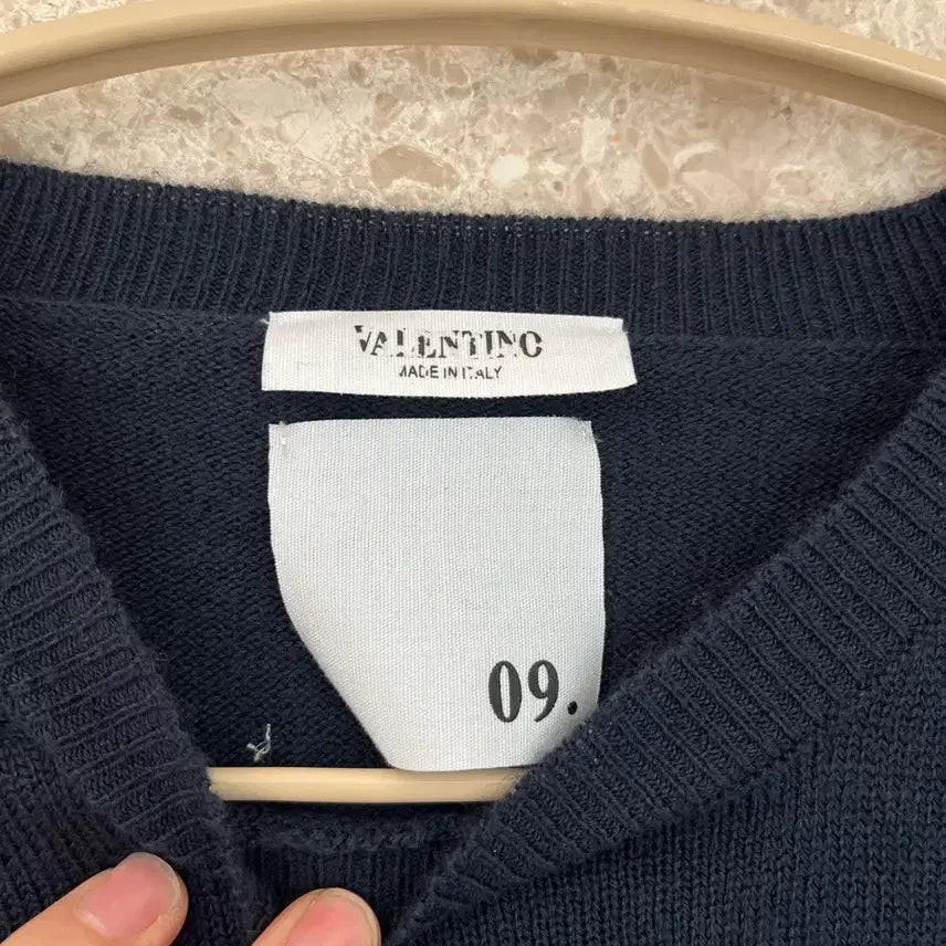 [BUNJANG] Valentino Navy Studded Knit Sweater / 발렌티노 네이비 스터드 장식 니트 L 정품