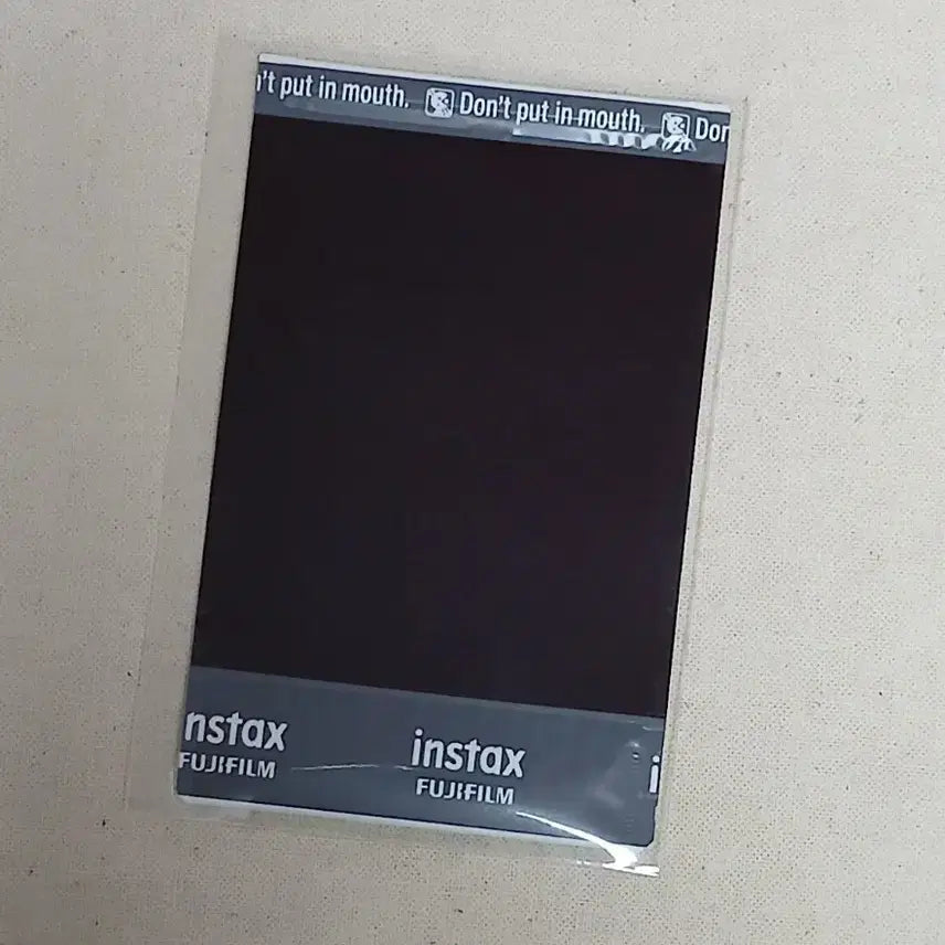 [BUNJANG] Geenius Sion Signed Polaroid Photocard / Geenius 지니어스 Sion 시온 폴라로이드 polaroid