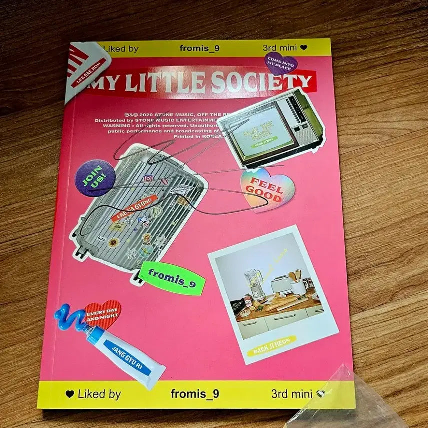 [BUNJANG] Fromis_9 Lee Chaeyoung Feel Good Signed Album / 엠웨이브) 프로미스나인 이채영 필굿 사인 앨범