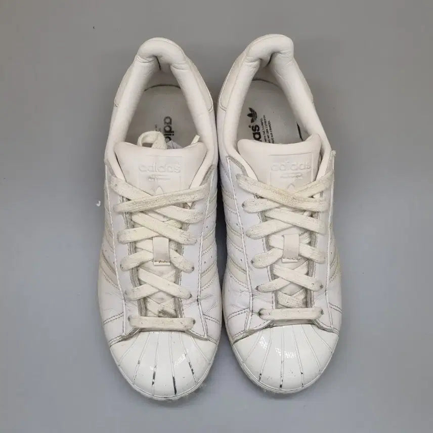 [BUNJANG] Adidas Superstar Metal Toe Sneakers 225 / 아디다스 슈퍼스타 메탈토 운동화 225