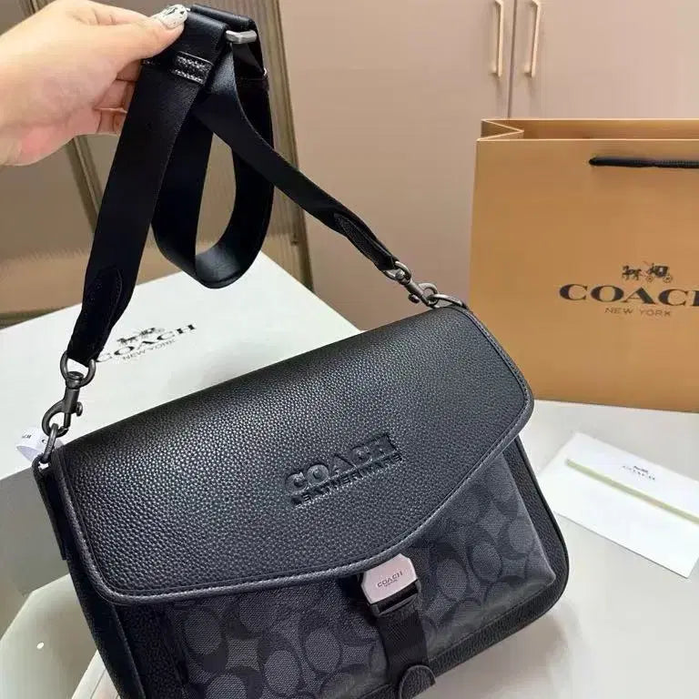 [BUNJANG] Coach Folding Gift Shoulder Bag / 코치 폴딩 기프트 숄더백 캐주얼
