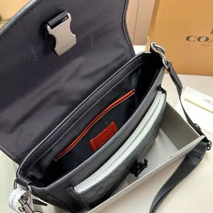 [BUNJANG] Coach Folding Gift Shoulder Bag / 코치 폴딩 기프트 숄더백 캐주얼