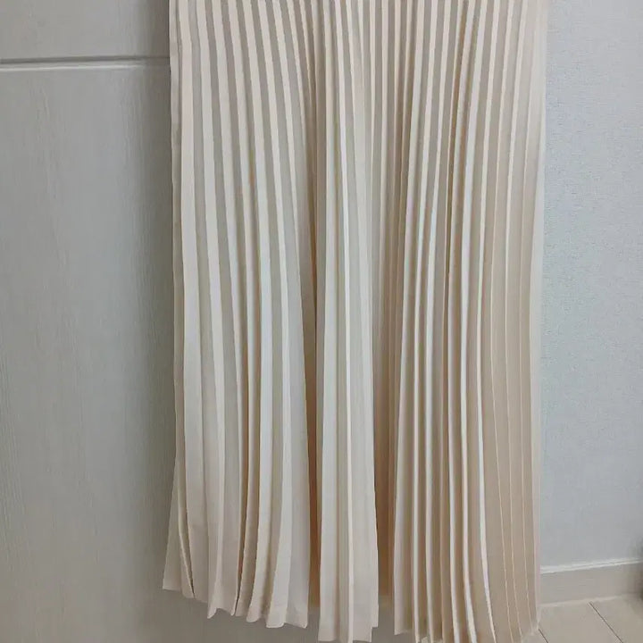 [BUNJANG] Blancshow Pleated Skirt Ivory (Size M) / 블랑쇼 주름 스커트 m 아이보리