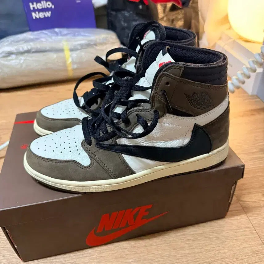 [BUNJANG] Jordan 1 x Travis Scott Retro High OG SP Mocha / [260]조던 1 x 트래비스 스캇 레트로 하이 OG SP 모카
