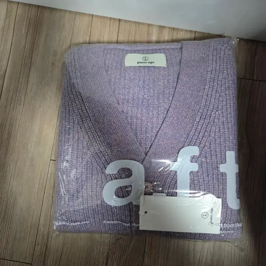 [SOLD OUT] 이얼즈어고 로버울 가디건 인디고 핑크 XL