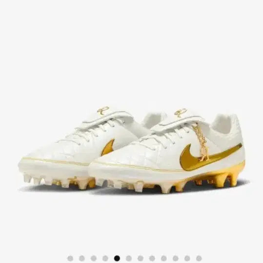 [BUNJANG] Nike Tiempo White/Gold Soccer Cleats / 나이키 티엠포 축구화 화이트/골드 255사이즈