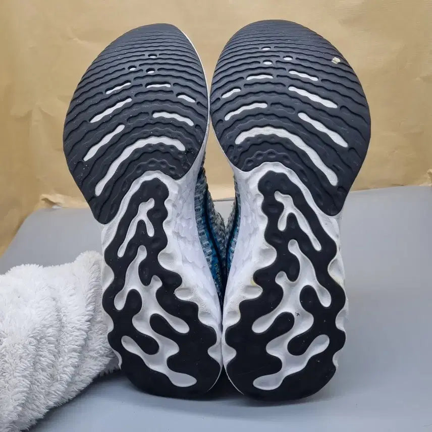 [BUNJANG] Nike Infinity Run Flyknit 3 Men&