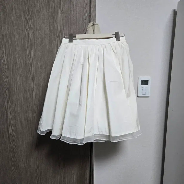 [BUNJANG] JILLSTUART Ivory Flare Midi Skirt / 새거 질스튜어트 미사용품 아이보리 플레어 미디 스커트