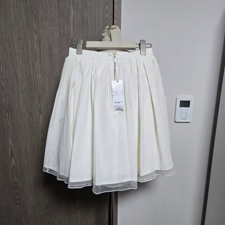 [BUNJANG] JILLSTUART Ivory Flare Midi Skirt / 새거 질스튜어트 미사용품 아이보리 플레어 미디 스커트