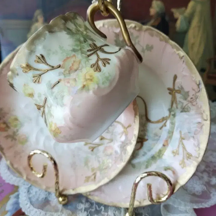 [BUNJANG] French Limoges 150-200 Year Old Enamel Hand-Painted Gilt Cup / 프랑스 올드 리모지