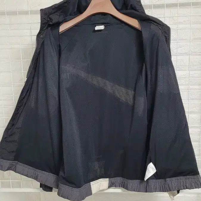 [BUNJANG] Nike Big Swoosh Nylon Windbreaker Jacket (XL) / [L-105]NIKE나이키 블랙 빅스우시 나일론 후디바람막이자켓 실측XL