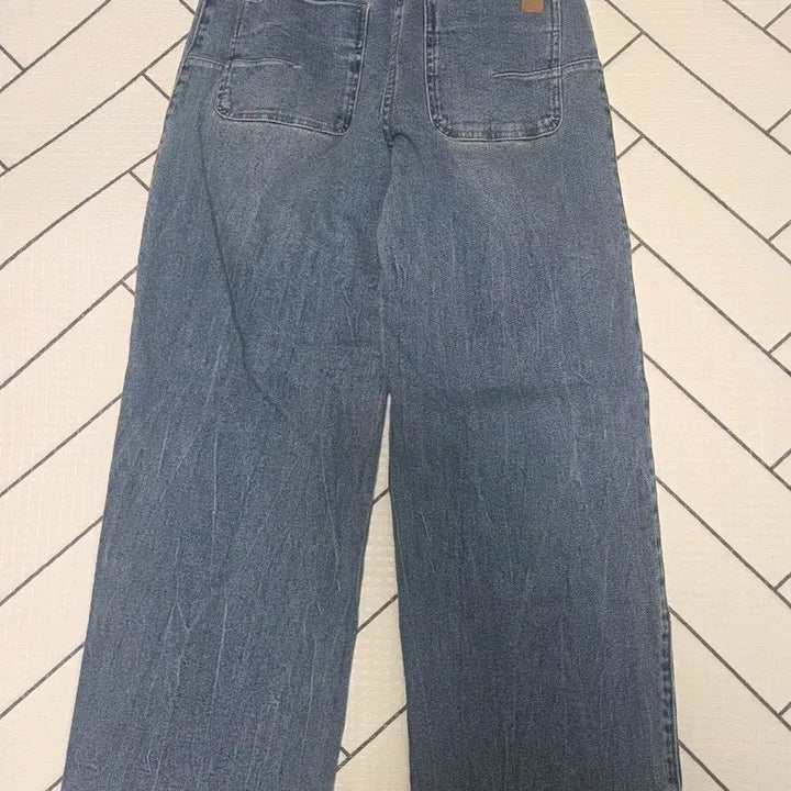 [BUNJANG] SJSJ Wide Mid-Blue Denim Pants / 한섬 SJSJ 와이드 중청 데님 팬츠  61 (44) 24년도