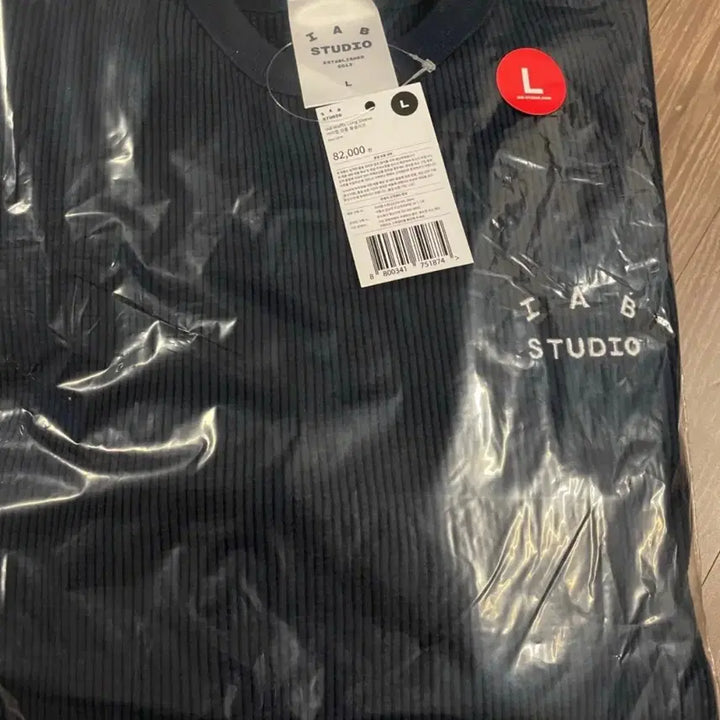 [SOLD OUT] [M,L]아이앱 스튜디오 아이앱 와플 롱슬리브 네이비 새상품