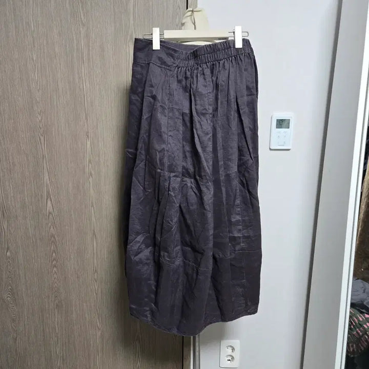 [BUNJANG] Linen Blend Floral Embroidery Long Banding Skirt / 린넨소재 꽃사지  롱 밴딩 스커트