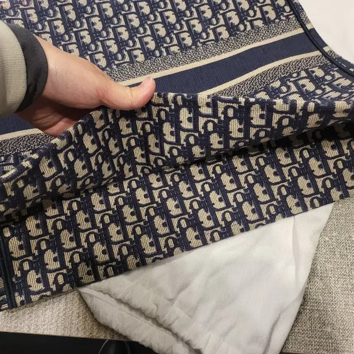 [SOLD OUT] 디올 북토트백 라지