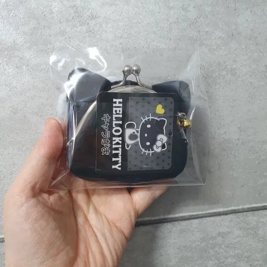 [BUNJANG] Sanrio Hello Kitty Black Kitty Coin Purse / 산리오 헬로키티 블랙키티 가마구치 동전지갑 입니다.