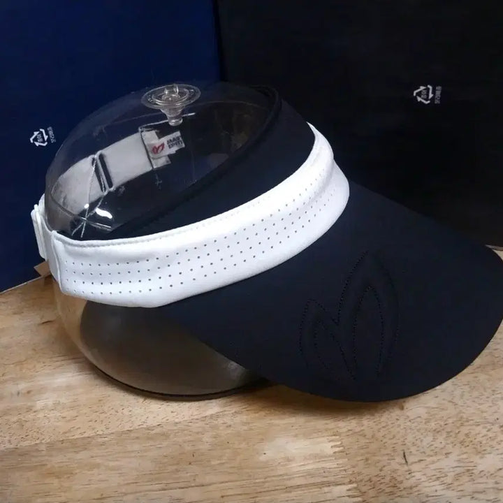 [SOLD OUT] 마스터바니에디션  골프 여성모자 썬캡 (정품.새상품)