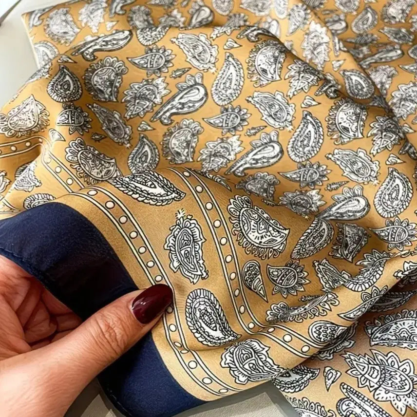 [BUNJANG] Paisley Scarf (New) / 페이즐리 스카프(새상품)