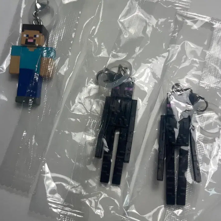 [BUNJANG] Bandai Minecraft Steve &amp; TNT Character Keyring / 반다이 마인크래프트 캐릭터 키링 가챠폰 메지루시