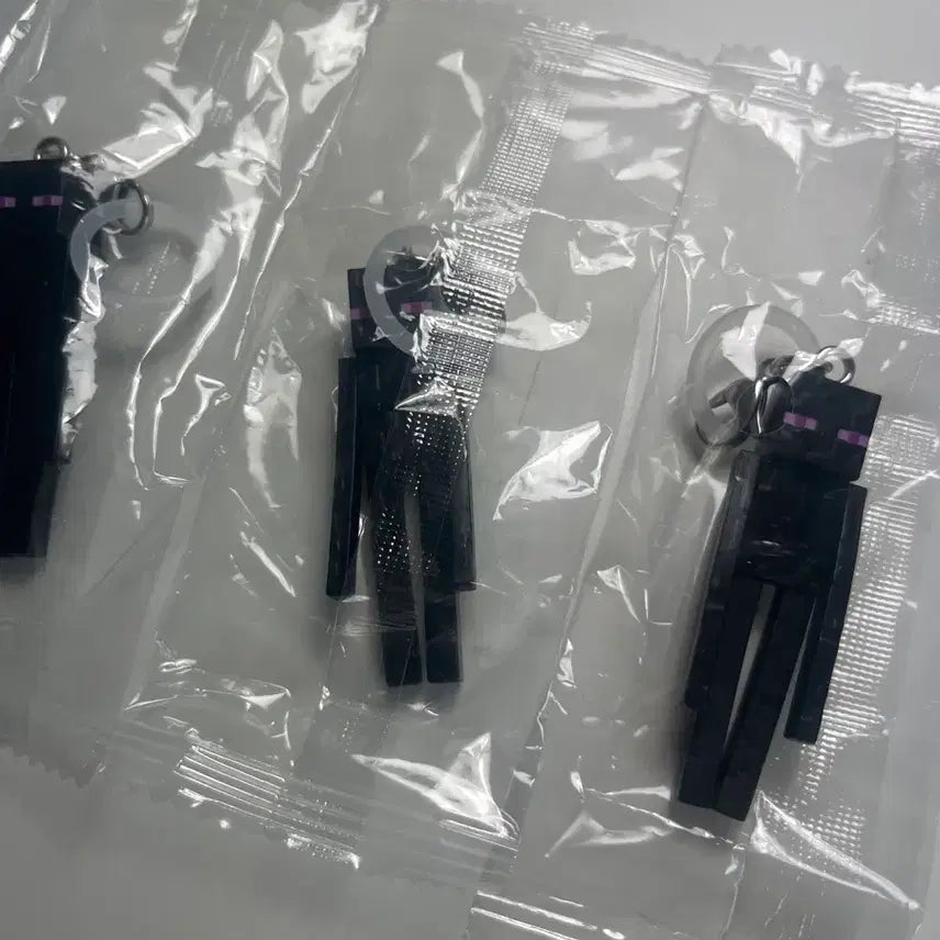 [BUNJANG] Bandai Minecraft Steve &amp; TNT Character Keyring / 반다이 마인크래프트 캐릭터 키링 가챠폰 메지루시