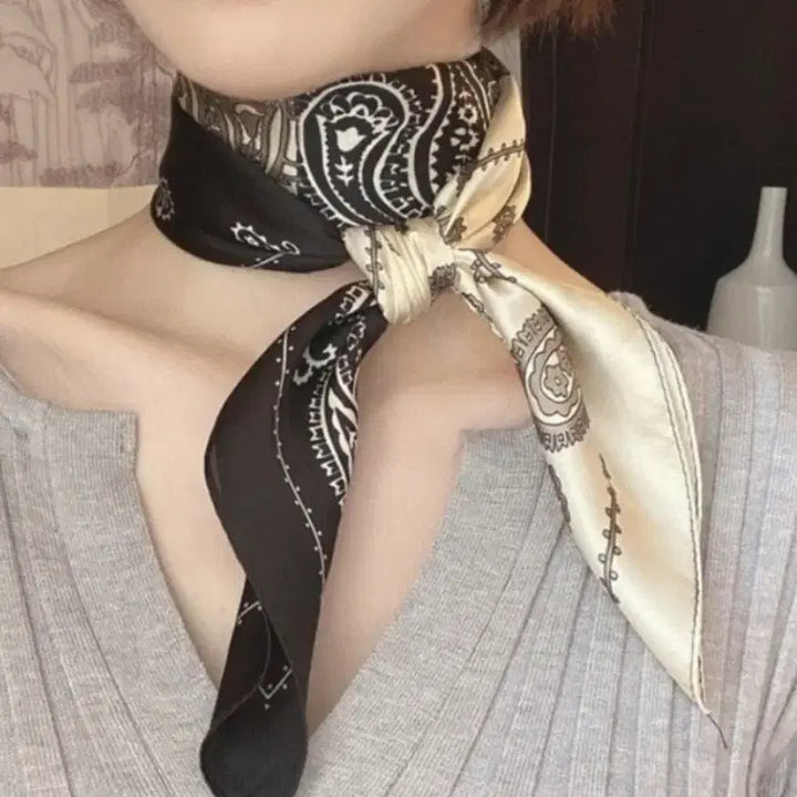 [BUNJANG] Paisley Scarf / 배색 페이즐리 스카프(새상품)