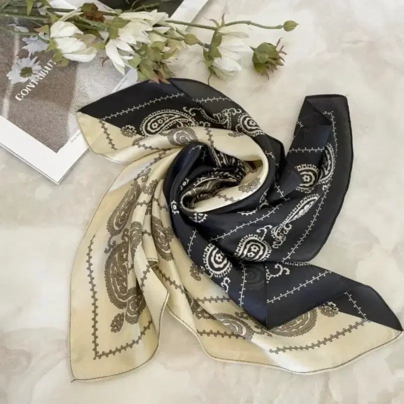 [BUNJANG] Paisley Scarf / 배색 페이즐리 스카프(새상품)