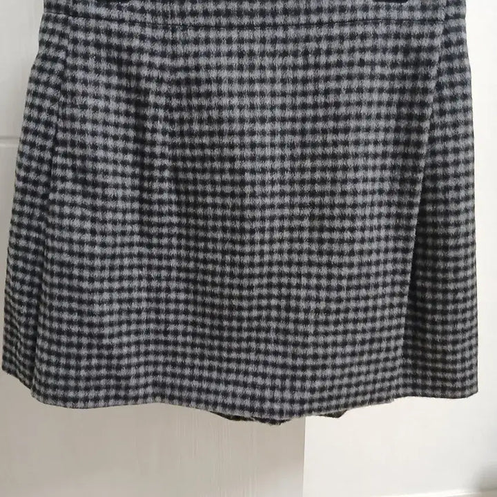 [BUNJANG] Blanchet Modern Cashmere Check Wrap Skirt Pants / 블랑쇼 모던 캐시미어 체크 랩스커트 바지 m