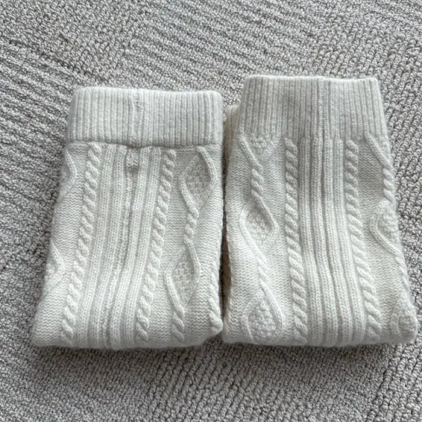 [BUNJANG] The Barnet Ivory Leg Warmers / 더바넷 레그워머 아이보리